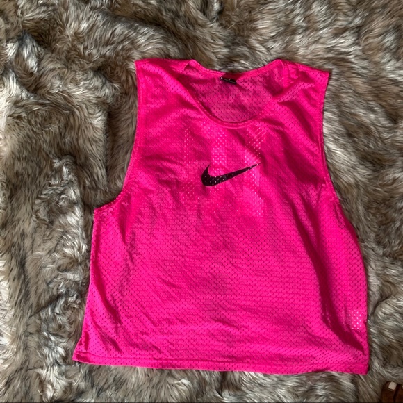 Nike Pink Training Vest Mesh Jersey top shirt - Picture 2 of 7